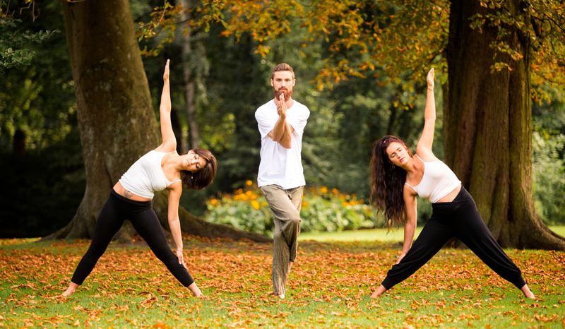 YOGA: una forma de vida, una ciencia milenaria, una tradición práctica universalmente válida