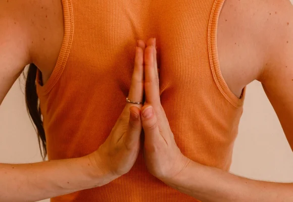 Clase de introducción al curso de Yoga Esotérico Integral